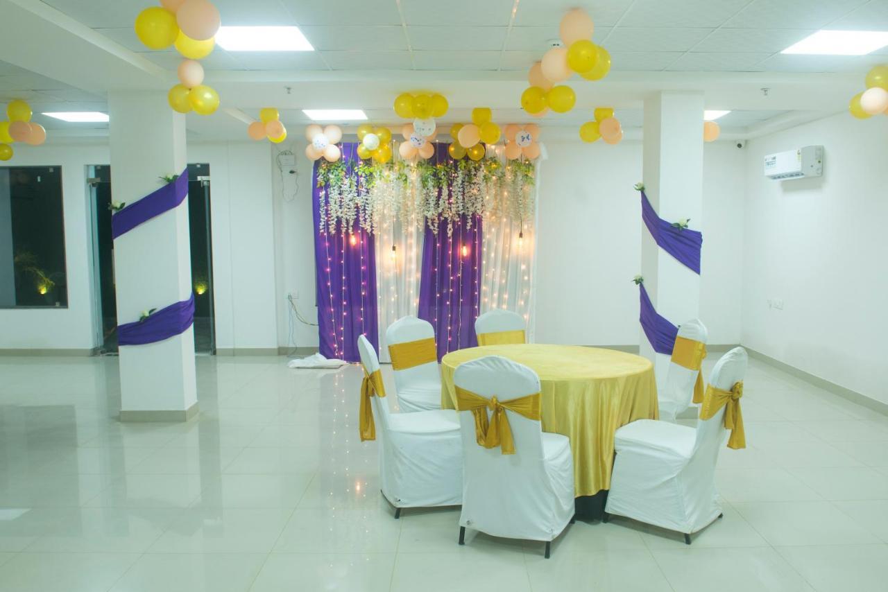 Posh Residency Huda City Center Gurgaon Exterior photo